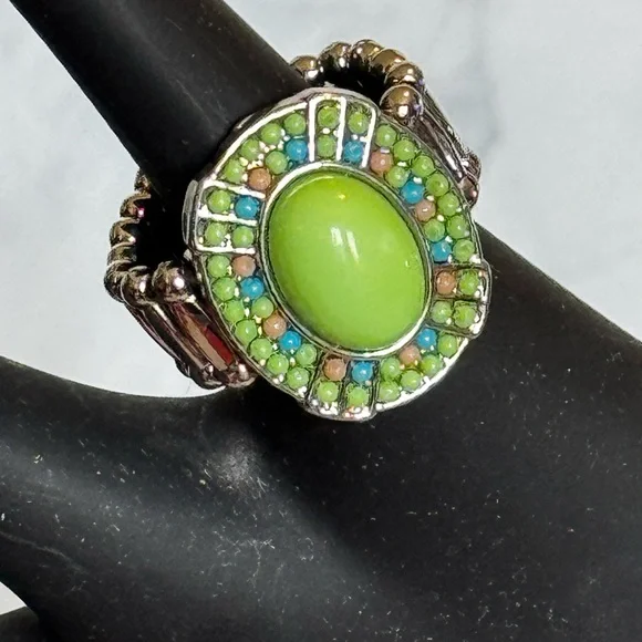 Paparazzi Rings - Picture 2 of 3